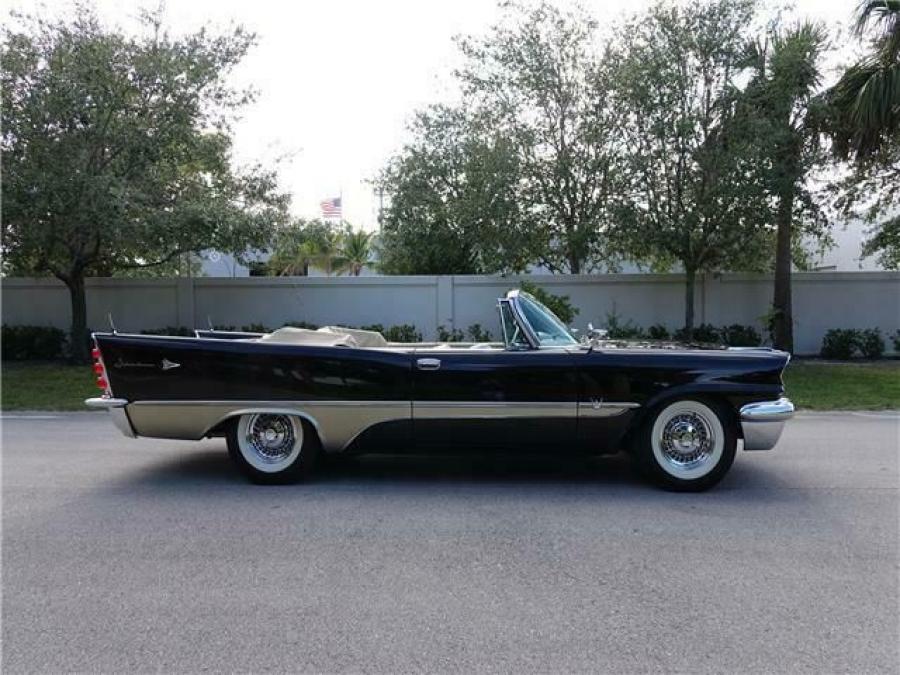  DeSoto Adventurer Convertible (S-26A) 1957 года  (фото 2 из 22)